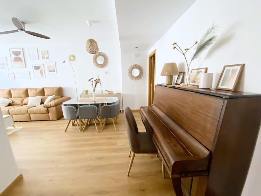 Casa Del Mar Luxury. Primera Linea De Playa Almería Eksteriør bilde