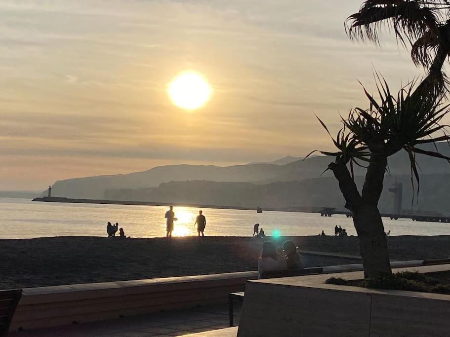 Casa Del Mar Luxury. Primera Linea De Playa Almería Eksteriør bilde