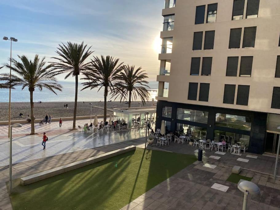 Casa Del Mar Luxury. Primera Linea De Playa Almería Eksteriør bilde